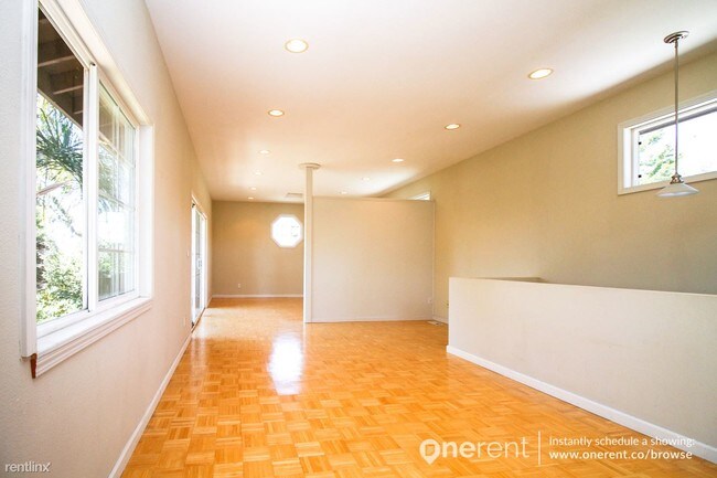 Building Photo - 3432 Rubion Dr