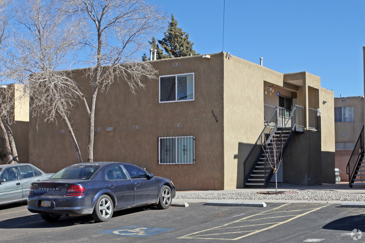 3500 Lafayette Dr Ne Apartments Albuquerque Nm Apartments Com