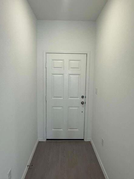 Building Photo - 205 Herald Dr