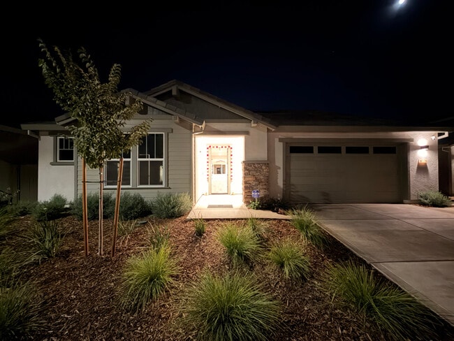 Building Photo - 4175 Aura Way