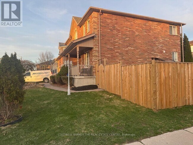 Building Photo - 229 Sproule Dr