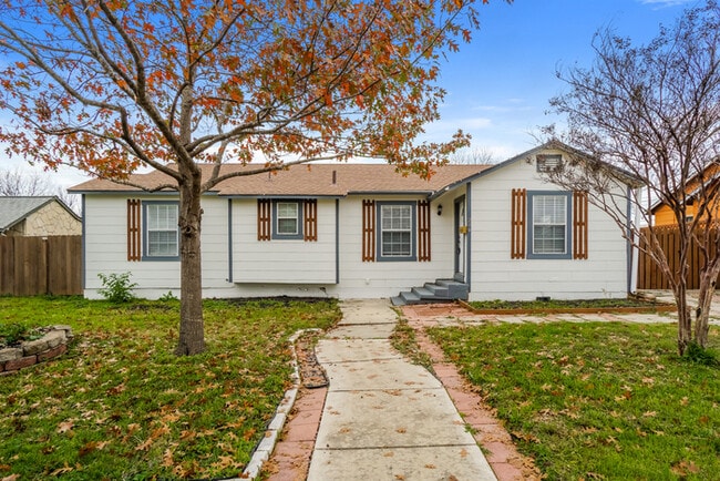 Building Photo - 294 El Monte Blvd