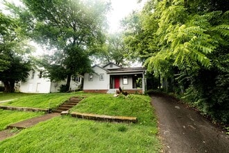 Building Photo - 2413 Emmett Ave