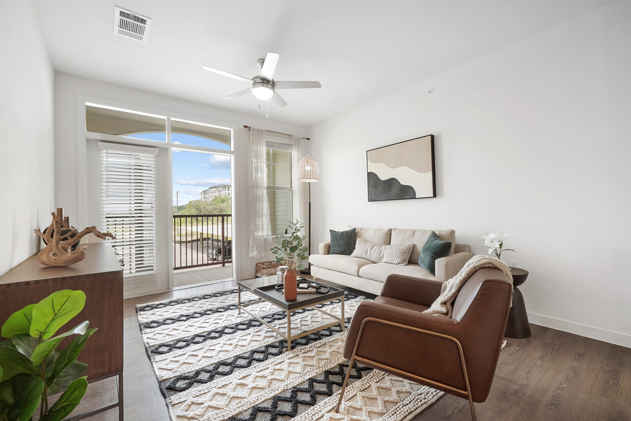 Living Room - Dolce Vita Cibolo Canyons