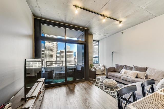 Building Photo - 235 W Van Buren St