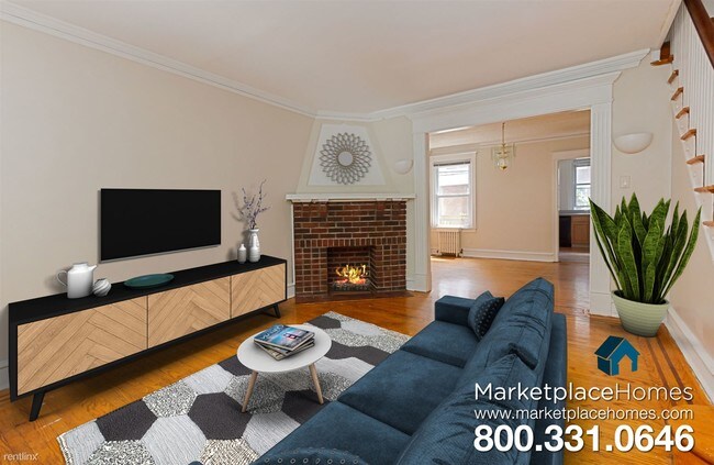 Building Photo - 3 br, 1 bath House - 328 Kingston Rd