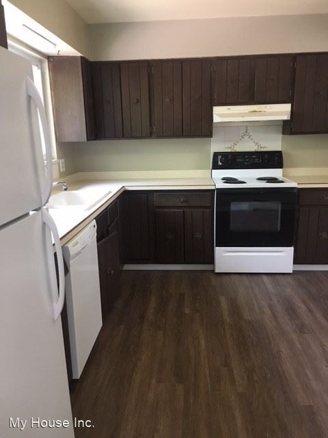 Foto del edificio - 5 br, 3 bath House - 2808 Eagle Dr