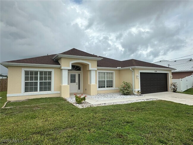 Foto del edificio - 1334 NW 15th Pl