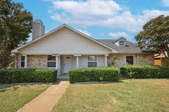 Building Photo - 7905 Hook Dr