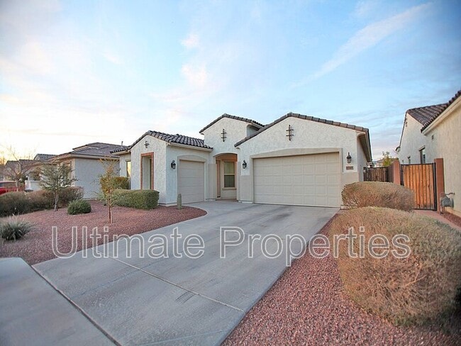 Building Photo - 8548 W Midway Ave