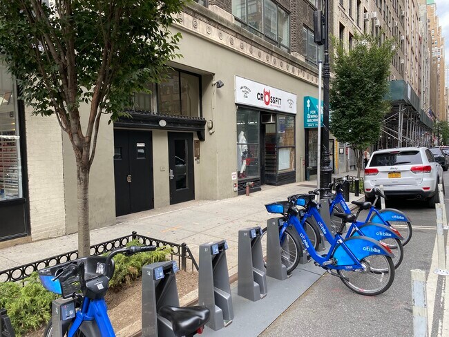 361 W. 36th view on street with CityBikes - 361 W 36th St