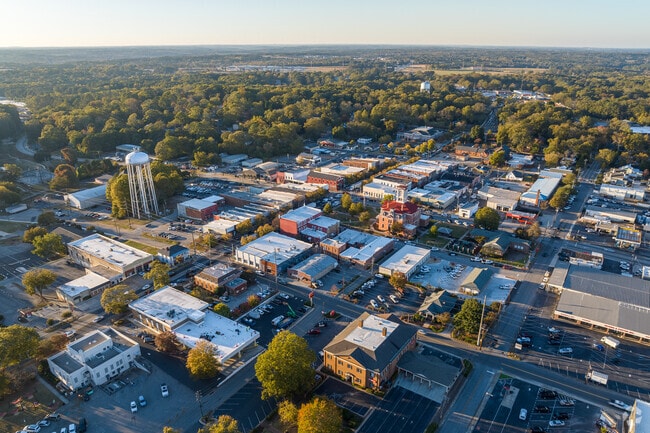 Downtown Monroe is home to dozens of local retailers and restaurants for all to enjoy.