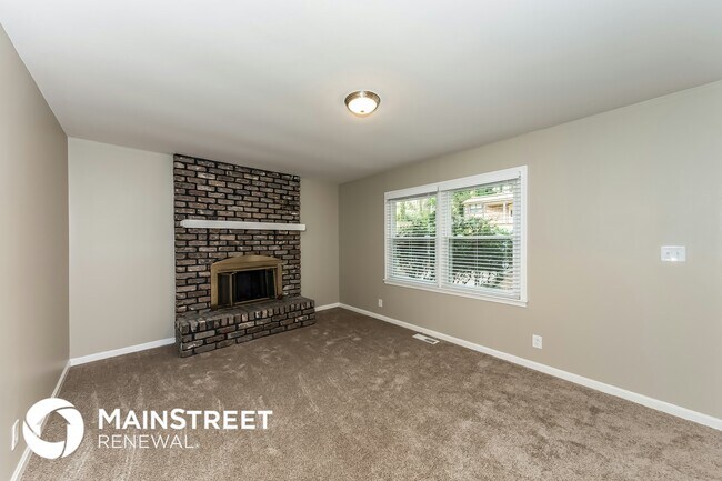 Foto del edificio - 1717 Bobolink Ln NE