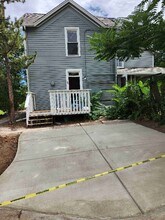 Building Photo - 1567 9th St