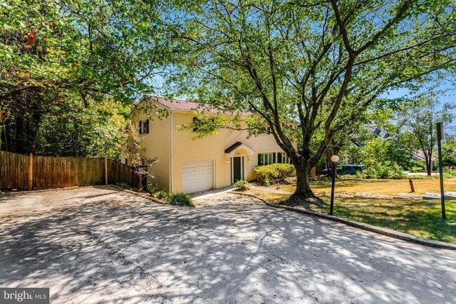 Photo - 2921 S Grant St House