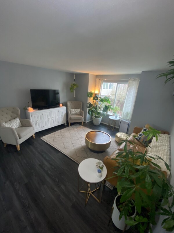 Foto del edificio - 2414 SW Holden St