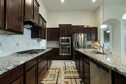 Building Photo - 2416 Millbrook Loop