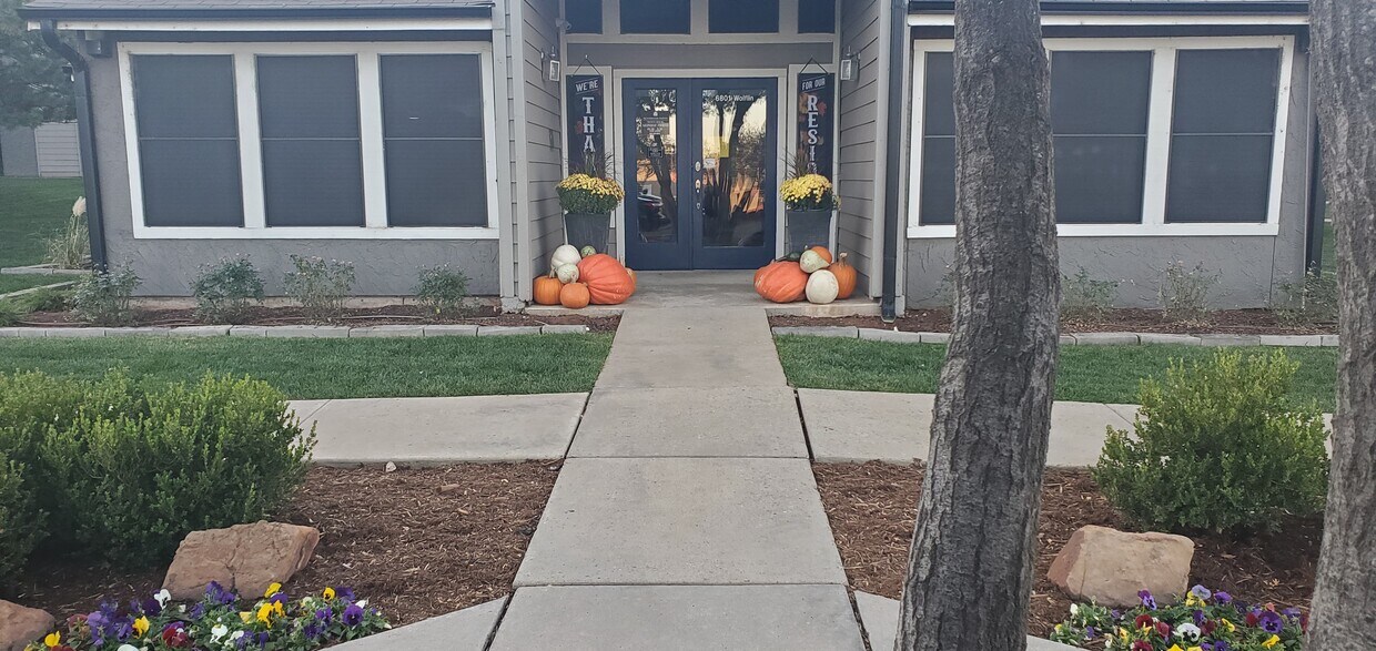 Foto principal - Huntington Pointe