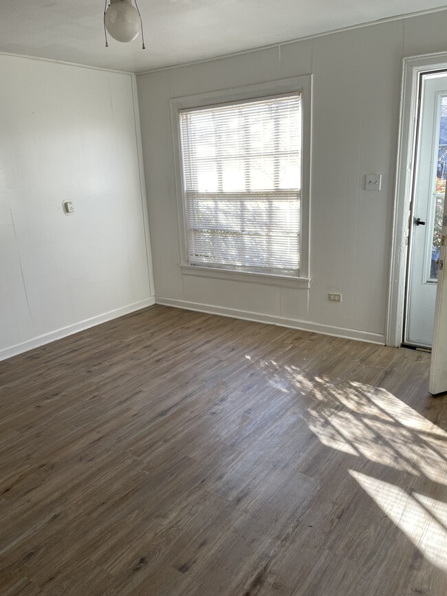 Building Photo - 1503 Parker St