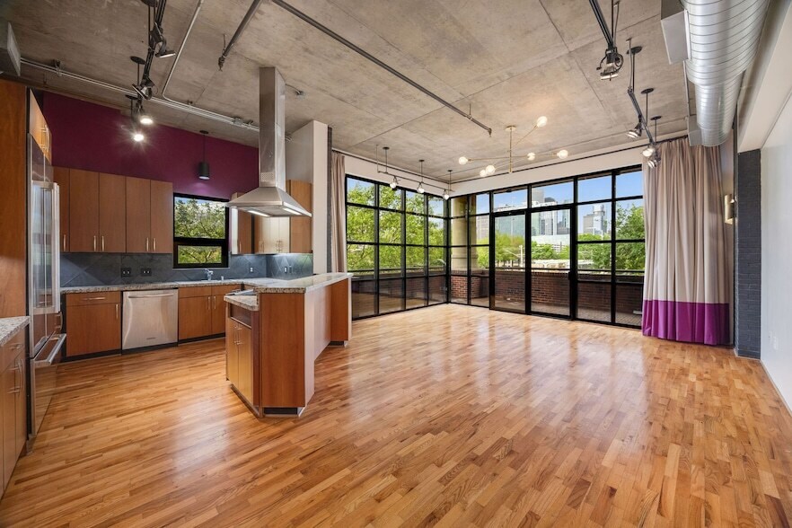 Photo - 505 Bastrop Street Unit 201