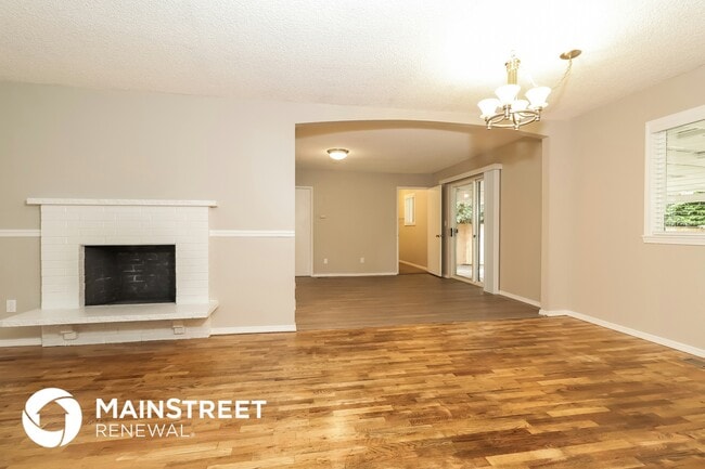 Building Photo - 4202 79th Ave W