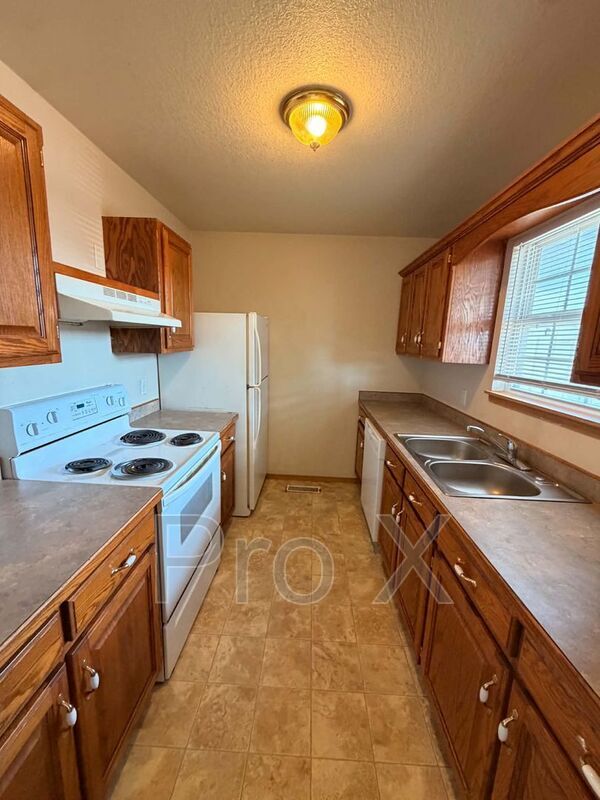 Foto del edificio - 4563 E Zora St