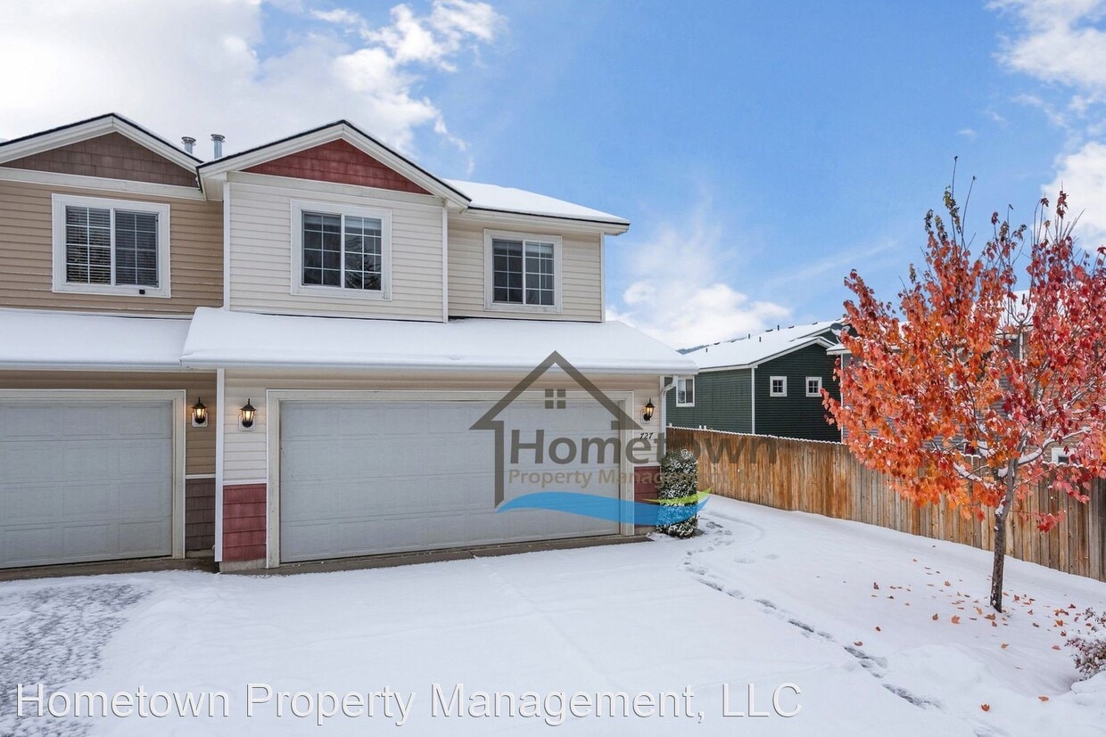 Primary Photo - 3 br, 2.5 bath House - 727 E Spokane Ave