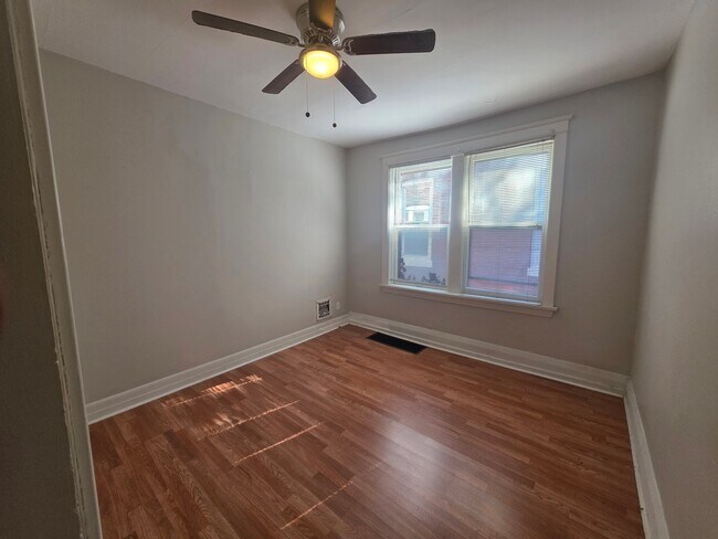 Foto del edificio - 4162 Shenandoah Ave