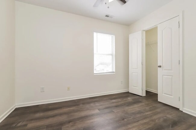 Building Photo - 298 Maynard S Dr