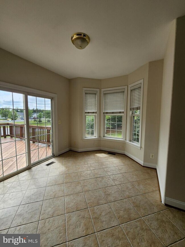 200 Cross Keys Pl, Stephens City, VA 22655 Townhouse for Rent in