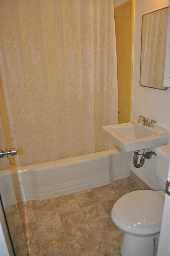 Elan La Jolla Apartments La Jolla, CA