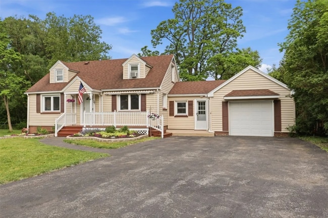 Building Photo - 27 Pleasant View Dr