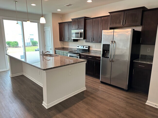 Foto del edificio - 1045 Tee Shot Dr