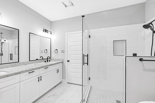 Foto del edificio - 8209 Sparta St