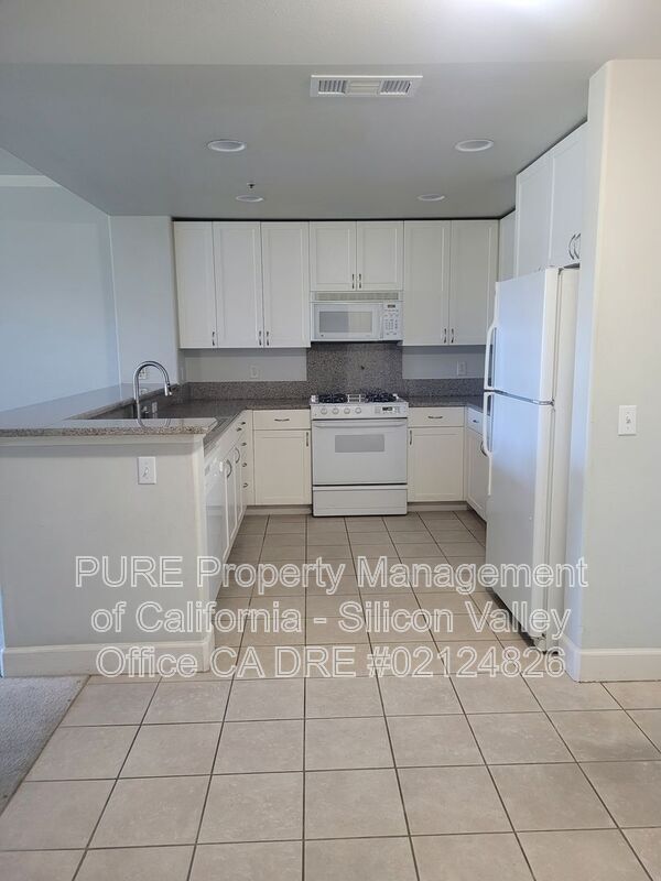 Foto del edificio - 20488 Stevens Creek Blvd