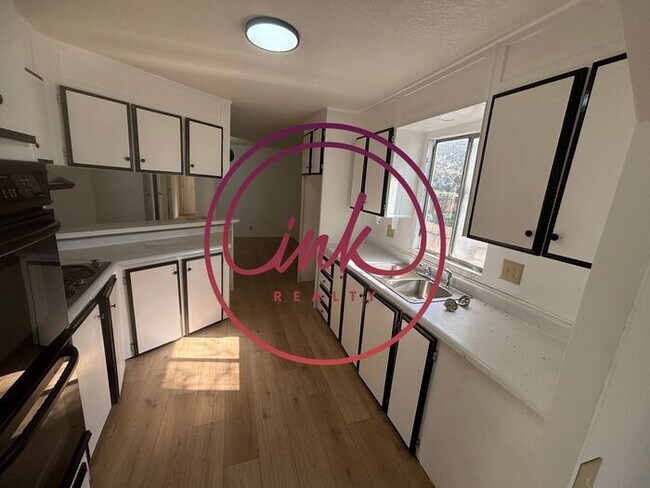 Foto del edificio - Double Wide for Rent at the Pinion Pines M...