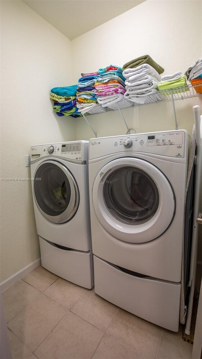 Foto del edificio - 10594 W 35th Ln