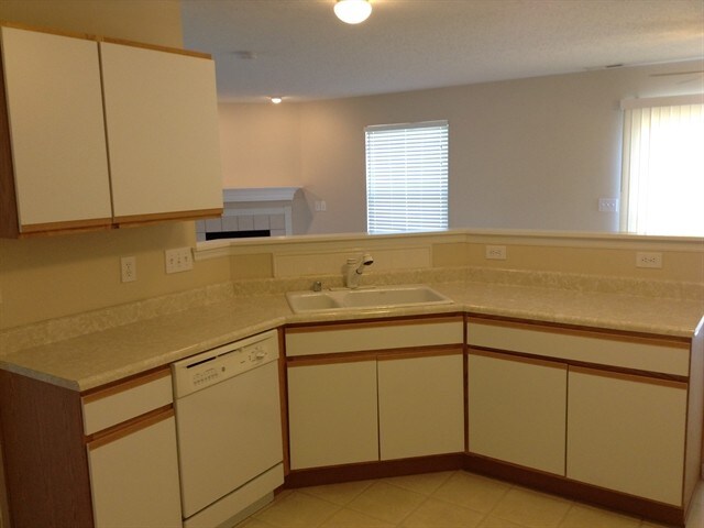 Foto del edificio - 1023 Canterbury Ln