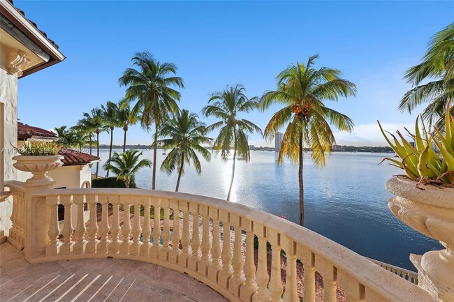 Foto del edificio - 3283 NE 171 St