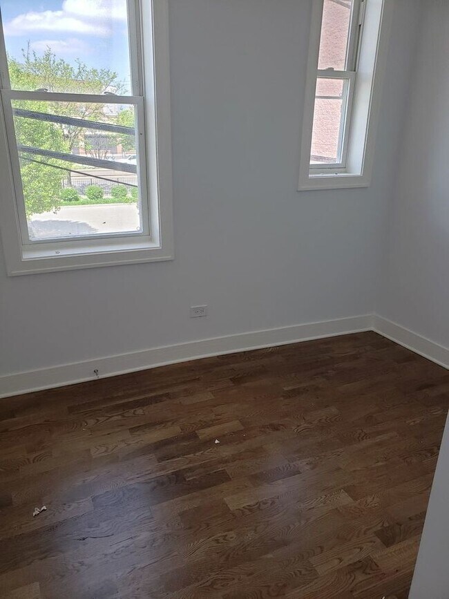 Foto del edificio - 2347 W Taylor St