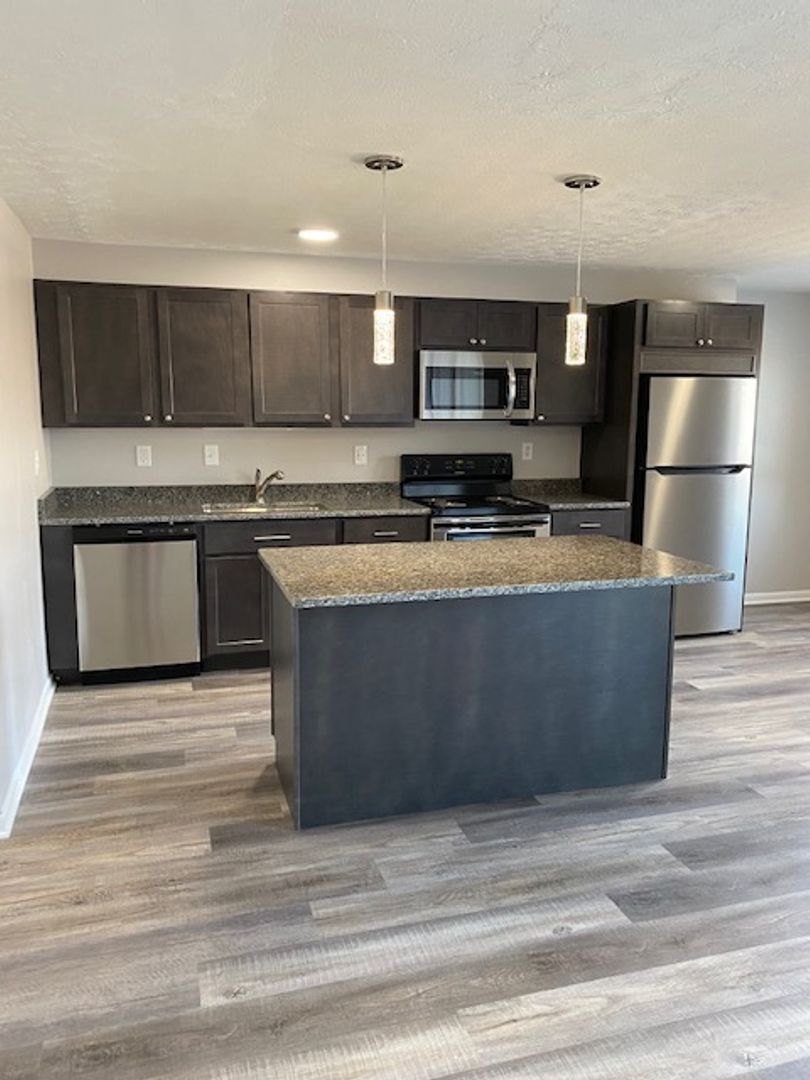 Claridge House Apartments – photo 4