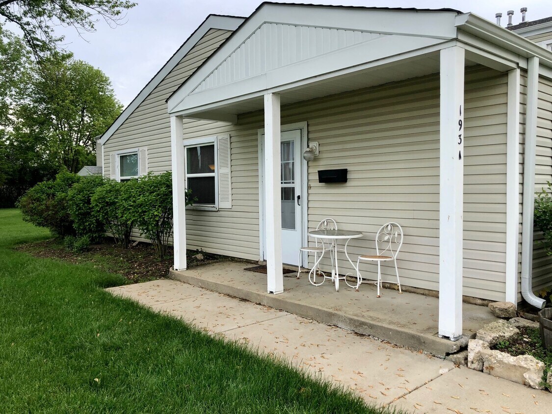 193 Thomas Ct, Bartlett, IL 60103 Townhome Rentals in Bartlett IL