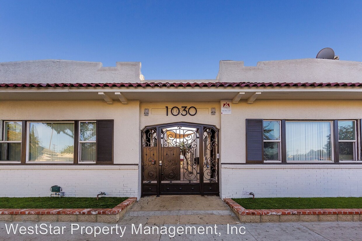 Primary Photo - 1030 Magnolia Ave