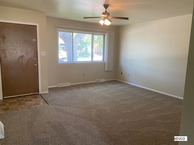 Foto del edificio - 1105-1107 Fuqua Dr