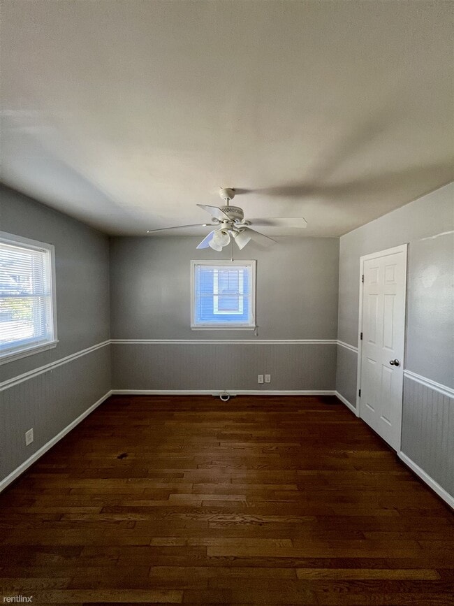 Building Photo - 2 br, 1 bath House - 208 E Geer St
