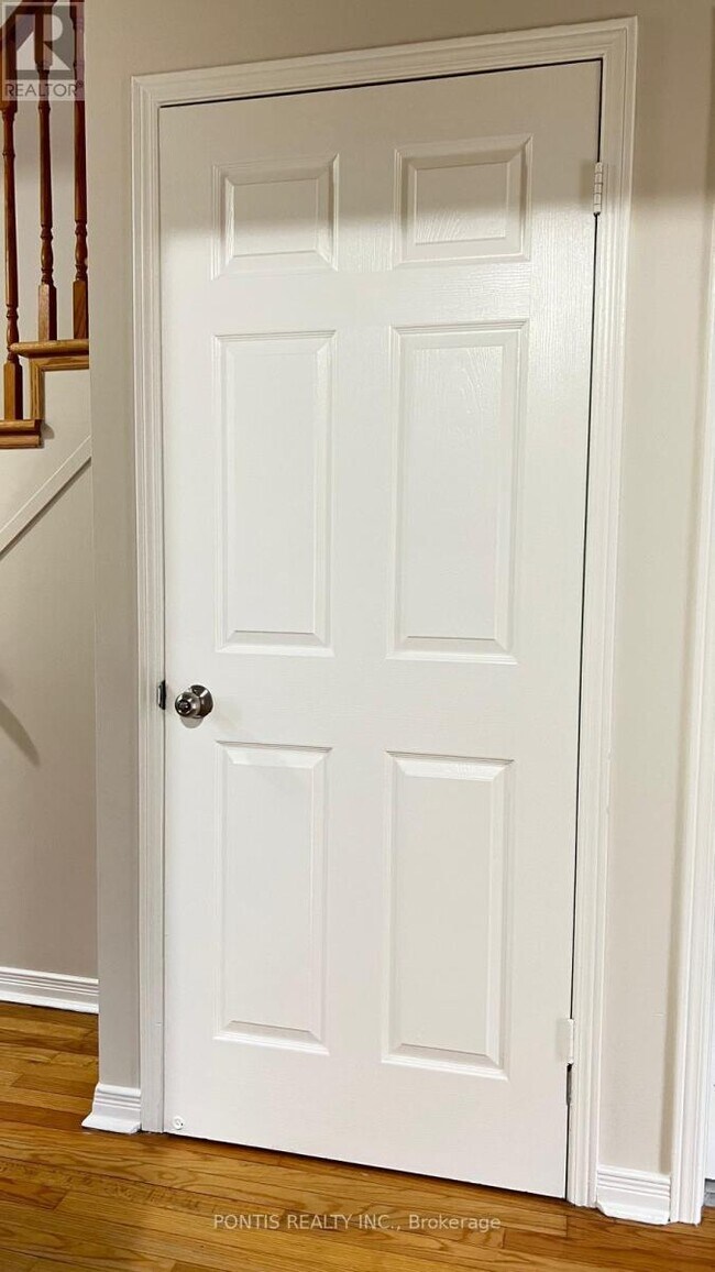 Building Photo - 33 Clover Bloom Rd