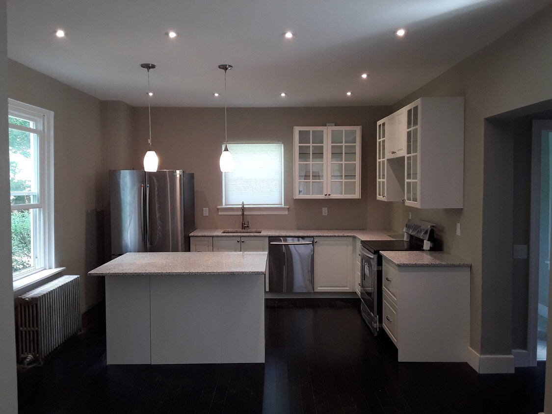 1434 Spring St, Bethlehem, PA 18018 House Rental in Bethlehem, PA