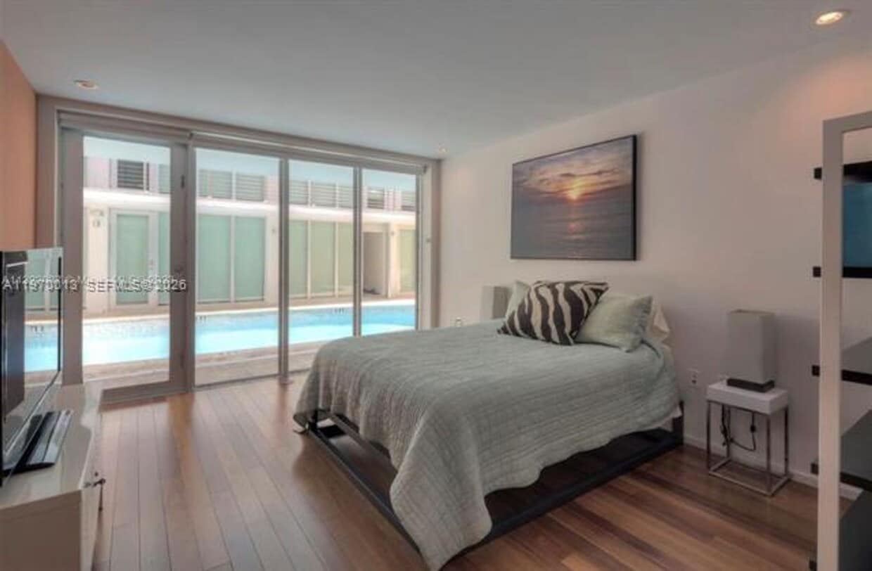 Photo - 1601 West Ave unit 103 (A11970013)