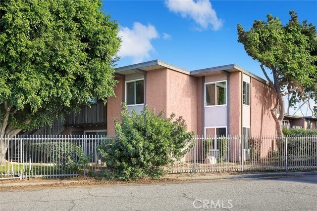 Building Photo - 23302 Marigold Ave