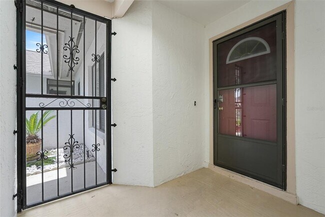 Foto del edificio - 962 Wildflower Way